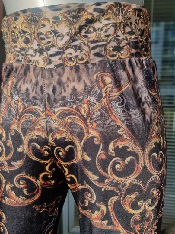 Kuviolliset leggingsit