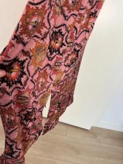 Lang halterneck kjole fra Karmamia