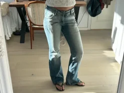 Lav taljede jeans