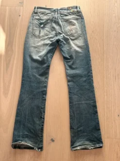 Lav taljede jeans