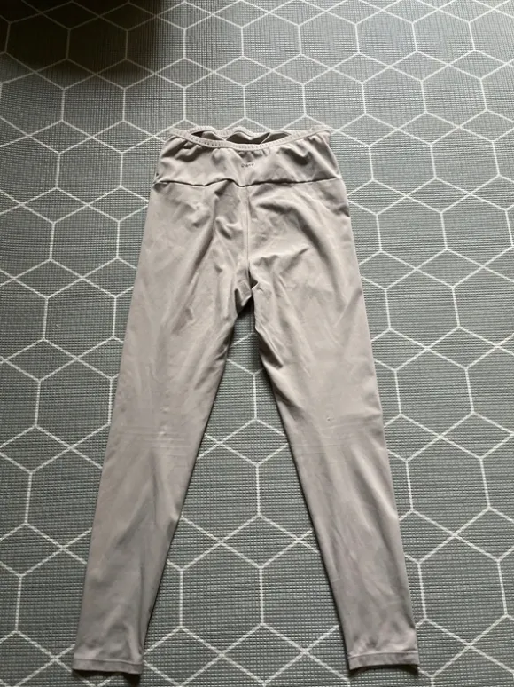 Legginsy ciążowe Oysho