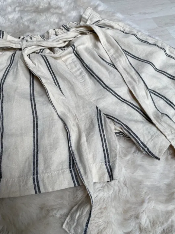Letnie lniane szorty spodenki na lato w stylu old money