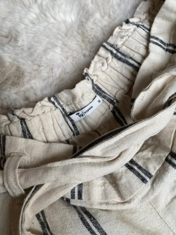 Letnie lniane szorty spodenki na lato w stylu old money