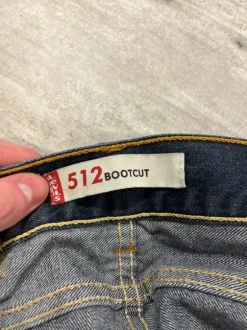 Levis 512 bootcut