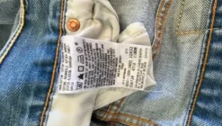 Levis 501 jeans