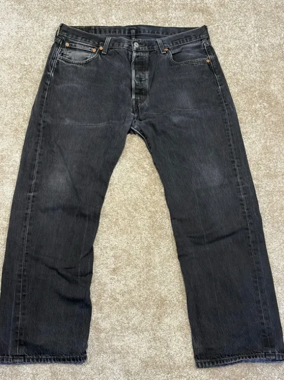 Levi’s 501 jeans W36 L32 black washed denim