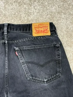 Levi’s 501 jeans W36 L32 black washed denim