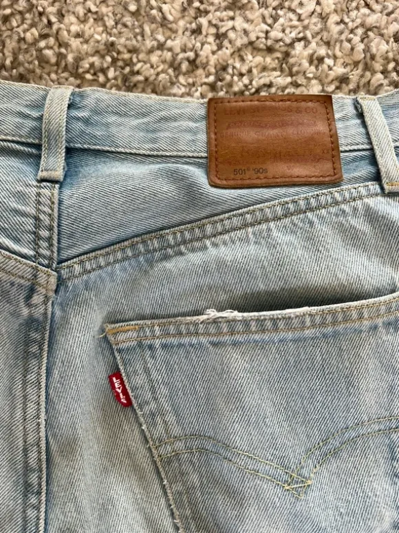 Levis 501 90s