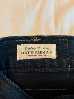 Levi’s 502 W33 L30