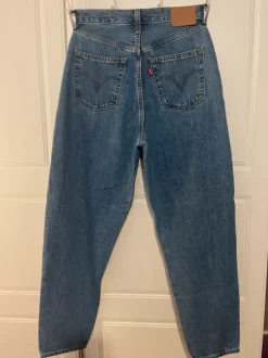 Levi’s High loose Taper