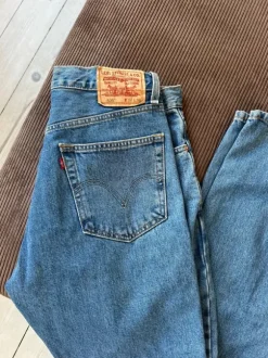 Levi’s jeans