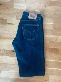 Levis jeans 555