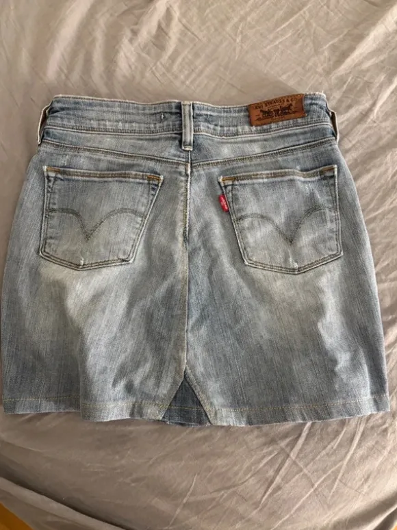 Levis Jeanskjol