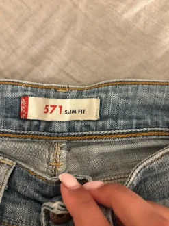 Levis Jeanskjol