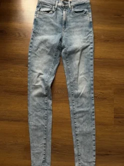 levis mile high super skinny jeans niebieskie wysoki stan dopasowane rozmiar 25 vintage