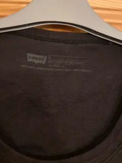 Levis tank top