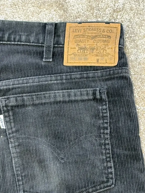 Levi’s vintage corduroy jeans W36 L34 made in France