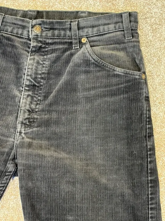 Levi’s vintage corduroy jeans W36 L34 made in France