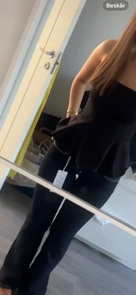 Lågmidjade bootcut jeans från Gina Tricot