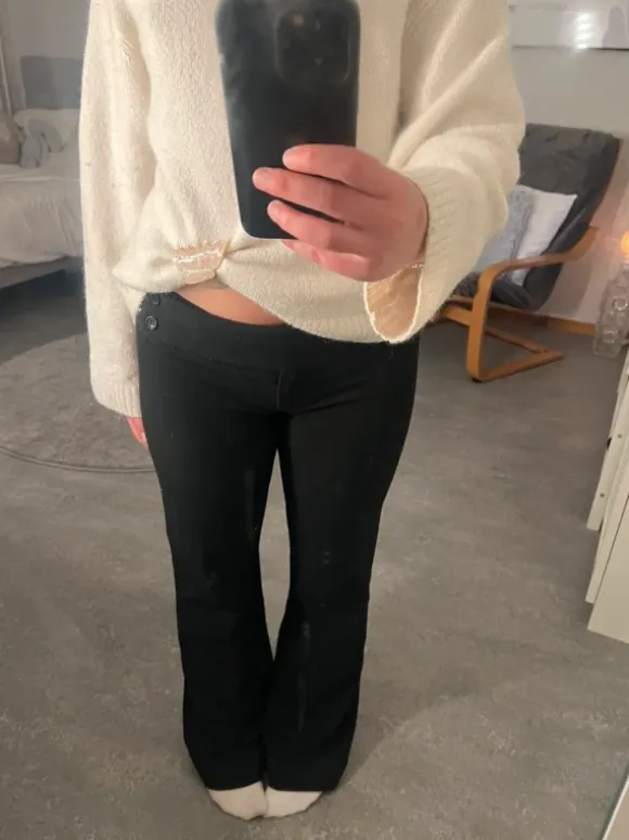 Lågmidjade kostymbyxor