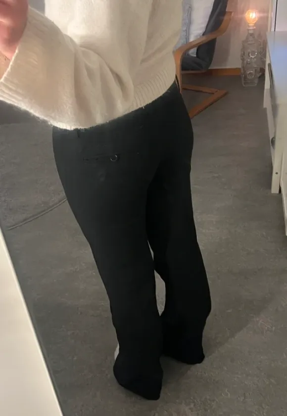Lågmidjade kostymbyxor