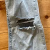Ljusblåa jeans