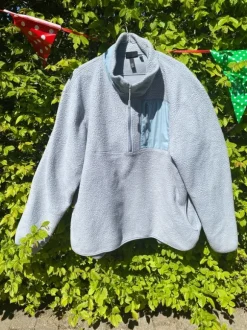 Lækker varm bluse