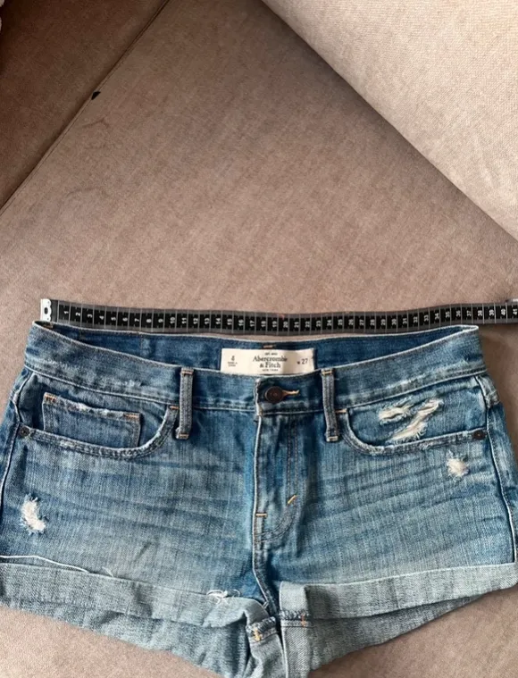 Low rise jeansshorts