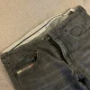 Low waist jeans