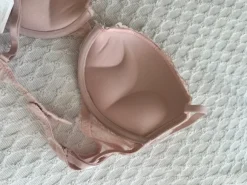 Lyserød blonde push up BH 75B