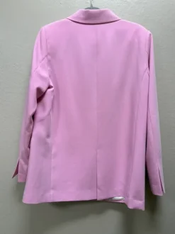 Lyserødt suit - blazer og bukser. Str M
