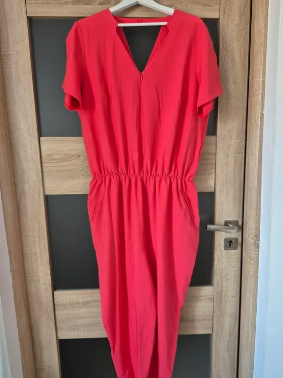 malinowy różowy kombinezon plus size duży rozmiar 50/52