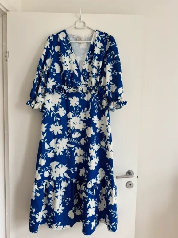 Mammaklänning River Island storlek 14
