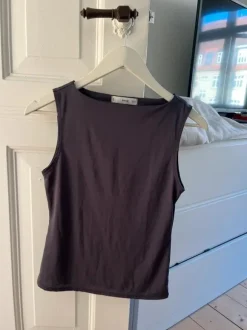 Mango top