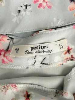 Miss Selfridge Petites sæt – top + shorts i blomsterprint