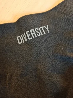 Mørkegrå tights fra Diversity - str. M