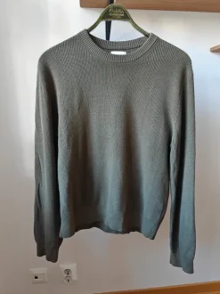 Mörkgrön övertröja