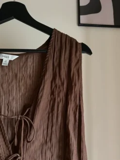 Narzutka M&S 46 brązowa boho wiązana długa, minimalistyczna, basic, wiosna lato, casual