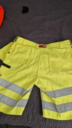 Neon gul arbetsshorts C58 med reflex