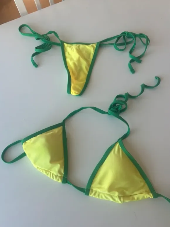 Neongul/grön bikini 💚💛 XS – stringmodell