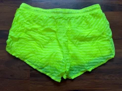 Neonowe spodenki, Pull & Bear