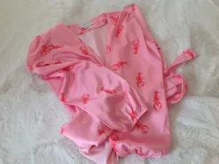 Never Fully Dressed r.L