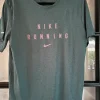 Nike Funktions tränings T-shirt