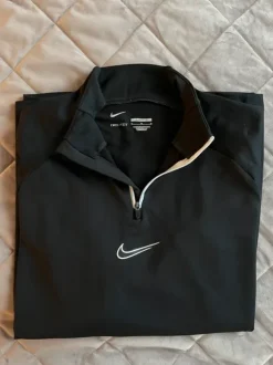 Nike Men's Dri-FIT Strike Drill Soccer Top