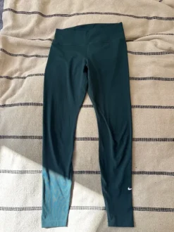 Nike one leggings str M flaskegrøn