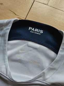 Nike Paris Saint-Germain 2023/24 Away Shirt Size Small