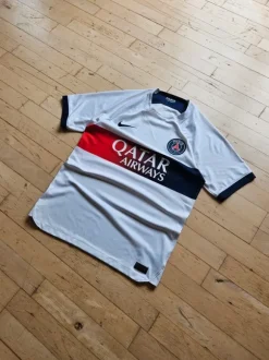 Nike Paris Saint-Germain 2023/24 Away Shirt Size Small