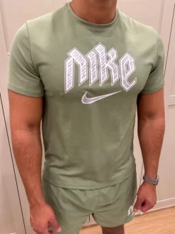Nike set helt ny M/L
