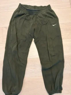 Nike sweatpants