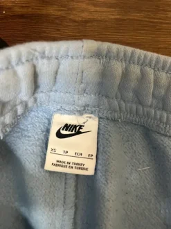 Nike swooth